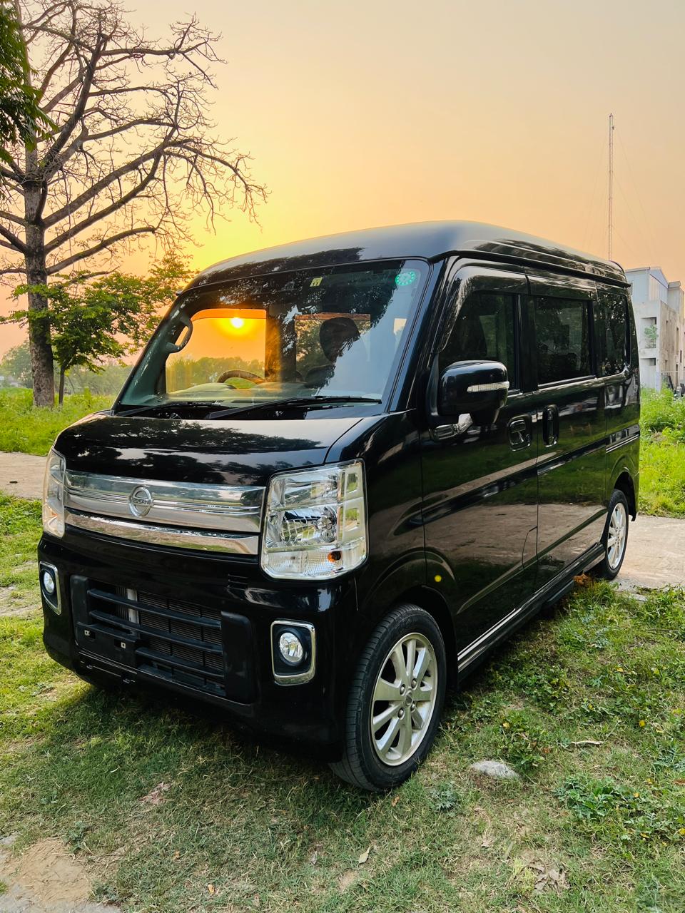 Nissan NV200 Black